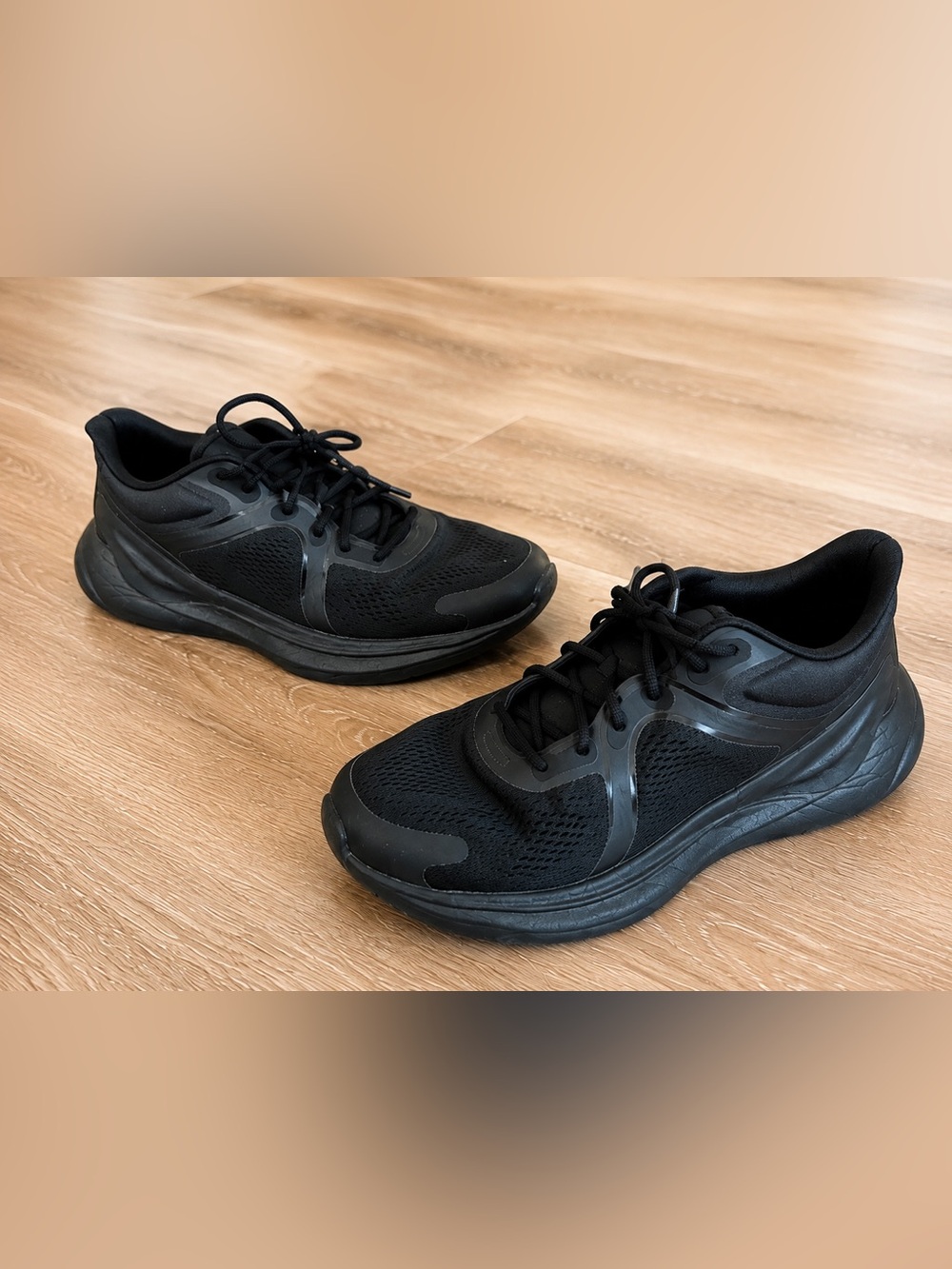 Lululemon Blissfeel Womens Running Shoe